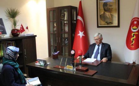 Türk Veteriner Hekimleri Birliği Başkanı Ali Eroğlu: 'Veteriner hekimler insan sağlığının temel taşıdır'