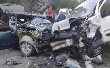Trabzon’da kaza yapan sürücü, gömüldüğü kardan mucizevi şekilde kurtarıldı!