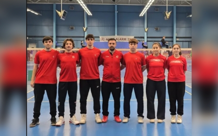 Türk Milli Badmintoncular Macaristan'daki Uluslararası Turnuvada Mücadele Ediyor