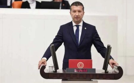 CHP Burdur Milletvekili İzzet Akbulut: 'Burdur'da sağlık hizmetleri yetersiz, acil çözüm gerekiyor'