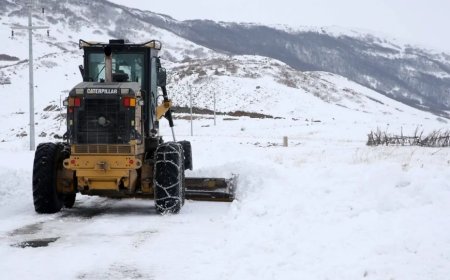 Ulaşıma Kar Engeli: Anadolu ve TEM Otoyolları'nda Trafik Felç Oldu