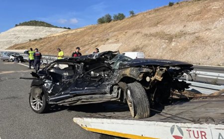 Balıkesir’de Feci Kaza: Yolcu Otobüsüyle Otomobil Çarpıştı, 2 Kişi Hayatını Kaybetti
