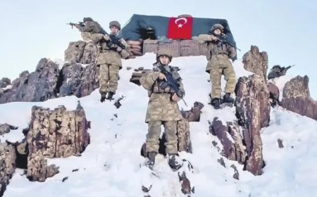 Milli Savunma Bakanlığı Mehmetçiğin Yeni Yıl Mesajını Paylaştı