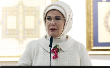 Emine Erdoğan'dan Berat Kandili mesajı: 'Gecemiz mübarek olsun'