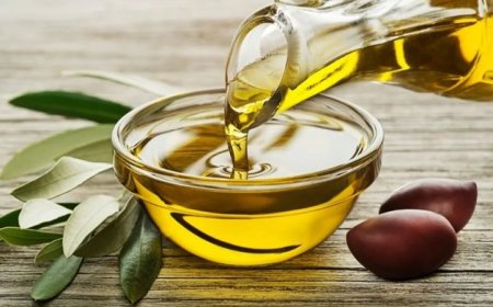 Zeytinyağının kalitesi nasıl anlaşılır? İşte uzmanların önerileri