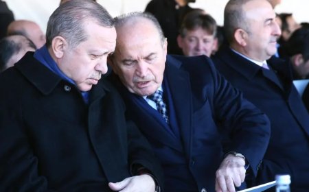 Cumhurbaşkanı Erdoğan, eski İBB Başkanı Kadir Topbaş'ı vefatının yıl dönümünde andı