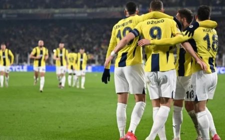 Fenerbahçe, Anderlecht'i 3-0 Yenerek UEFA Avrupa Ligi'nde Önemli Bir Avantaj Elde Etti