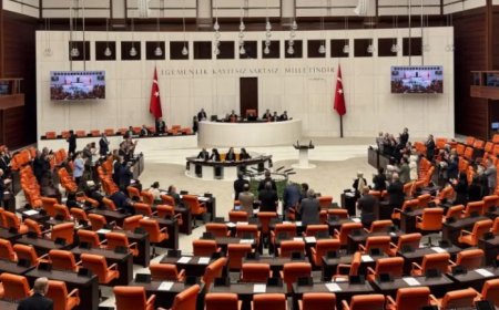 Türkiye Adalet Akademisi Kanunu Teklifi, Genel Kurul'dan Geçti ve Kanunlaştı