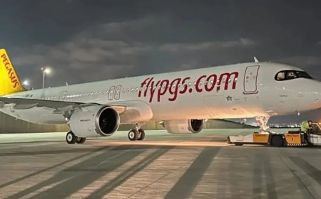 Antalya'dan Astana'ya giden uçakta kavga! Uçak Erzurum'a acil iniş yaptı