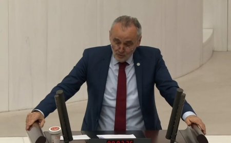 İYİ Partili Mehmet Akalın: 'Kontrolsüz Göç Türkiye'nin Kimliğini Tehdit Ediyor, Harekete Geçilmelidir'