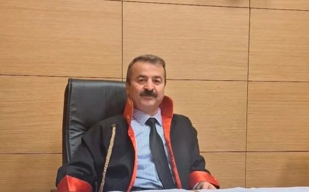 37 Yıllık Cumhuriyet Savcısından Emsal Dava: ‘Emekli Olmak İstemiyorum’
