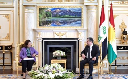 Dışişleri Bakan Yardımcısı Ekinci, IKBY Başkanı Barzani ile Erbil’de Görüştü