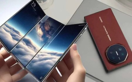 Huawei'in Üçe Katlanabilir Mate XT Telefonu Satışa Çıktı: Özellikleri ve Fiyatı Şaşırtıyor