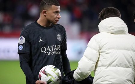 PSG'den Tarihi Skor! Mbappe'nin Hat-trick'i Manchester City'yi Sildi, Kenan Yıldız Veda Etti