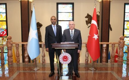 Millî Savunma Bakanı Yaşar Güler, Somali Savunma Bakanı ile görüştü