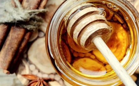 Rüyada Bal Görmek Ne Anlama Geliyor? İşte Detaylı Tabirler