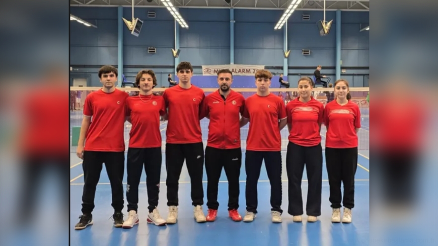 Türk Milli Badmintoncular Macaristan'daki Uluslararası Turnuvada Mücadele Ediyor
