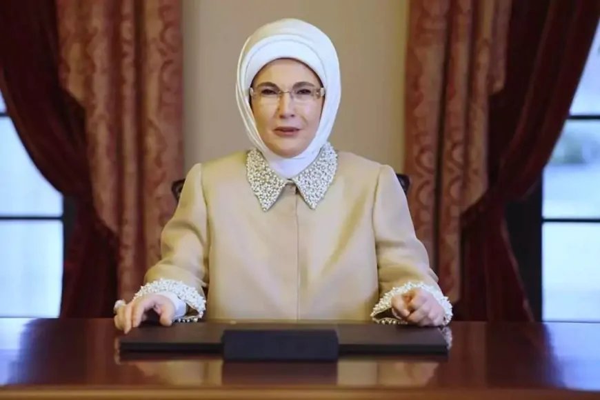 Emine Erdoğan'dan Miraç Kandili Mesajı: 'Milletimizin Birliği Daim Olsun'