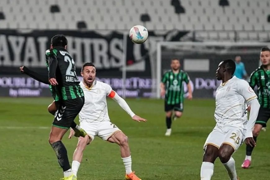 Kocaelispor, Manisa FK’yı 2-0 mağlup ederek tarih yazdı!