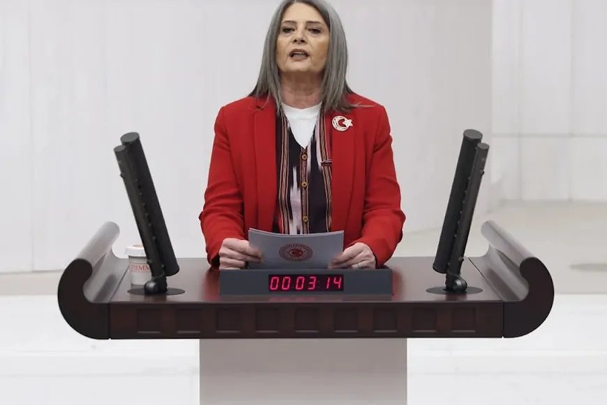 CHP Trabzon Milletvekili Sibel Suiçmez: 'Trabzonspor U19 Takımının Juventus Zaferi Türkiye'nin Gururu'