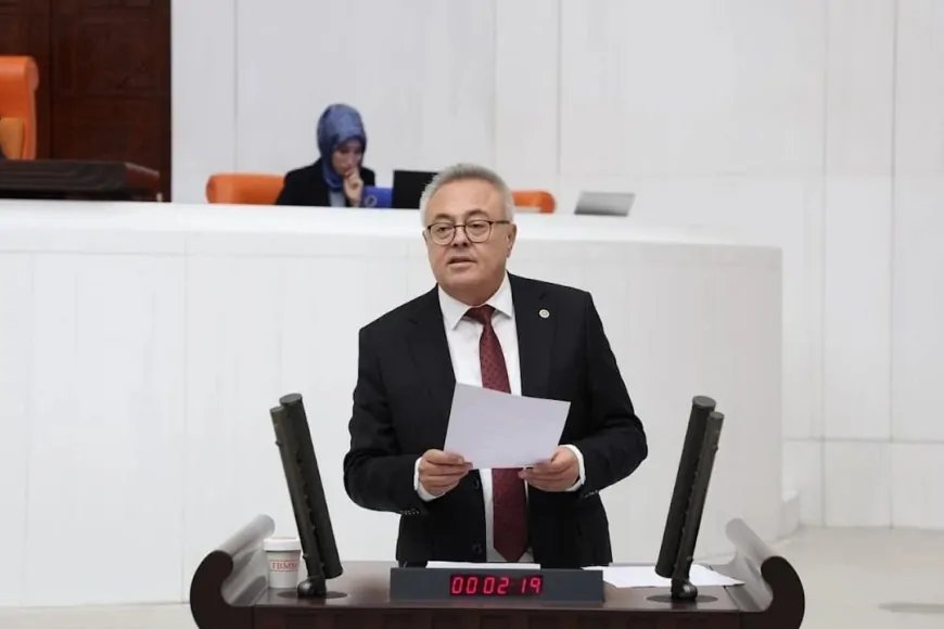 CHP Uşak Milletvekili Dr. Ali Karaoba: 'Kızılcasöğüt Beldesi, Sosyal Belediyecilikle Öne Çıkıyor'