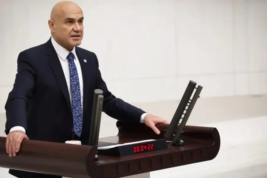 İYİ Parti Balıkesir Milletvekili Turhan Çömez: 'Diş Hekimlerinin ve İşçilerin Sorunları Görmezden Gelinemez'