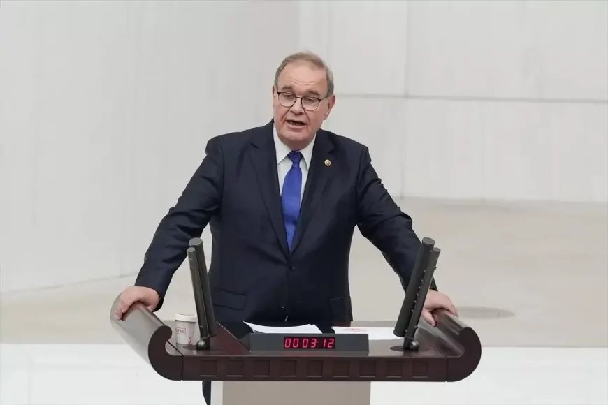 CHP’li Faik Öztrak: 'Hukuk ve Ekonomi İçin Tepki Gösteren Herkes Siyasete Müdahale Etmiş Olmaz!'