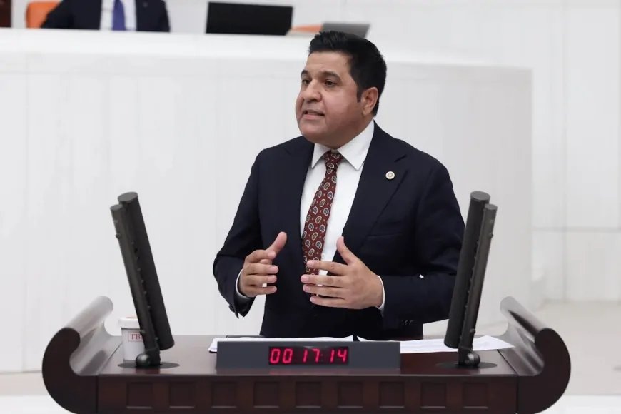 Bülent Kaya: ‘Türkiye borç batağında, yanlış ekonomi politikalarının bedelini millet ödüyor’