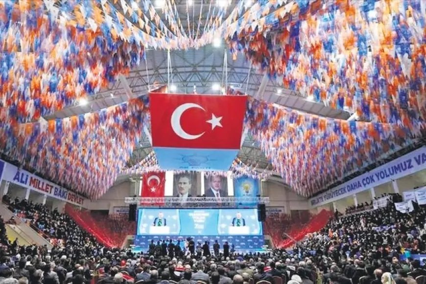 AK Parti Kongresi'ne Yoğun Katılım: 9 Parti ve 98 Büyükelçi Davet Edildi