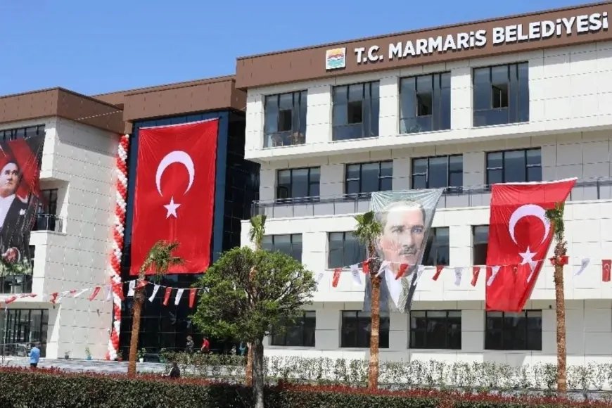 Marmaris Belediye Başkanlığı'ndan eski başkan Mehmet Oktay ve Burak Demirtaş hakkında suç duyurusu