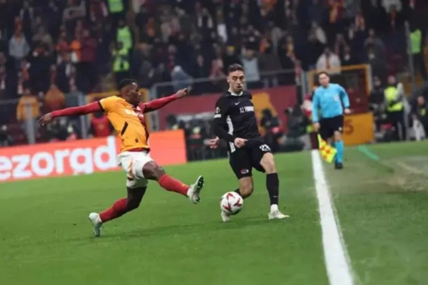 Galatasaray Avrupa'ya Veda Etti! AZ Alkmaar ile 2-2 Berabere Kaldı