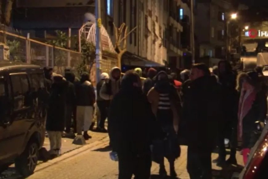 İstanbul'da Kar Eğlencesi Kavgayla Sonuçlandı! Halay Çekerek Başladılar