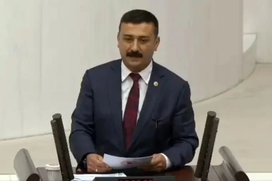 İYİ Partili Selçuk Türkoğlu: ‘Kamunun parasıyla parti iftarı verilir mi? Savcıları ve Sayıştayı göreve davet ediyorum!’