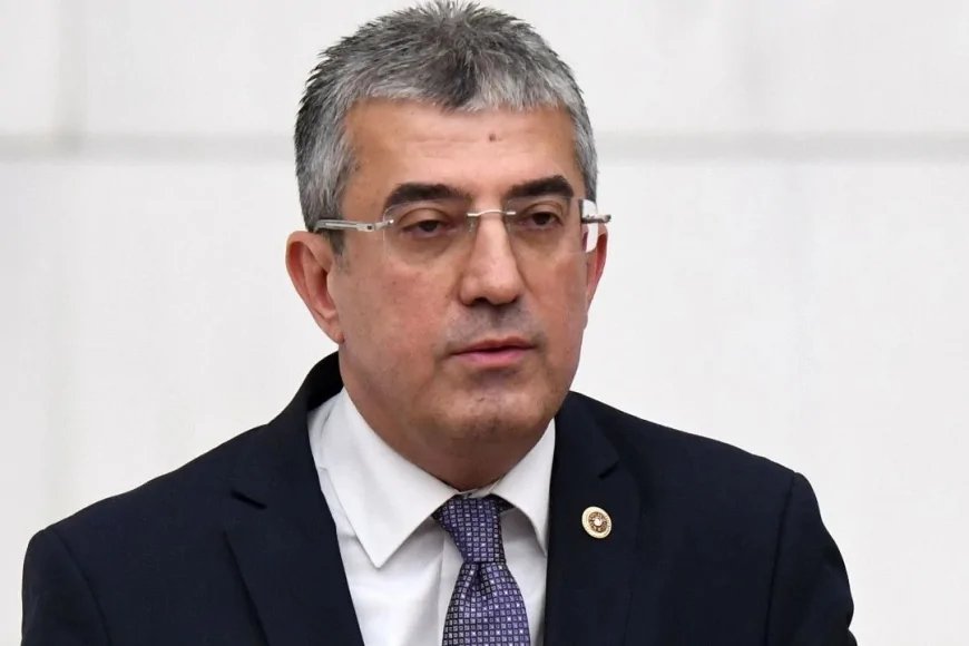 CHP’li Gökhan Günaydın: ‘Demokrasilerde siyasetçiler had bildirmez, milletten had alır!’