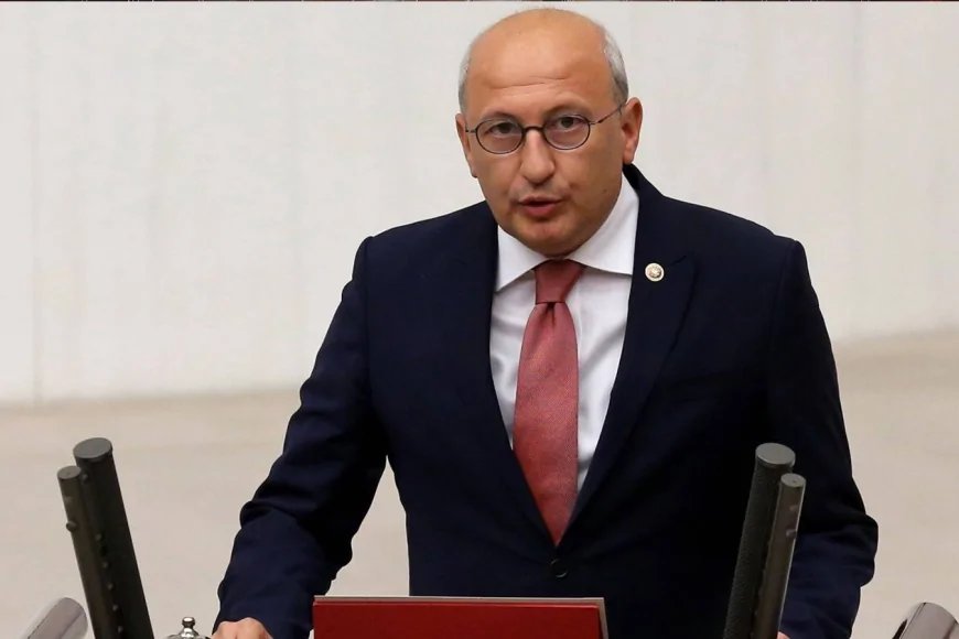 CHP’li Utku Çakırözer: ‘Hocalı’yı unutmadık, unutturmayacağız; Zengezur Koridoru neden açılmıyor?’