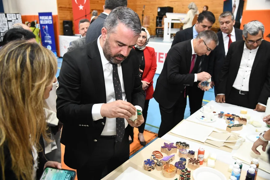Pursaklar’da El Emeği Sergisi Ziyaretçileri Hayran Bıraktı