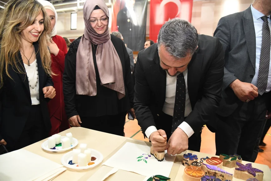 Pursaklar’da El Emeği Sergisi Ziyaretçileri Hayran Bıraktı