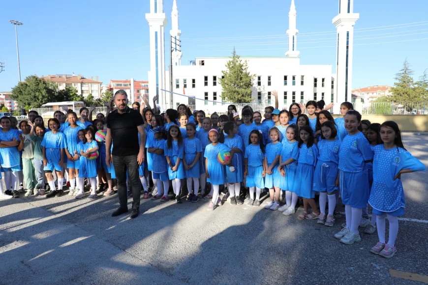 Pursaklar’da 7-14 Yaş Grubu İçin Ücretsiz Yaz Spor Okulları Kayıtları Başladı