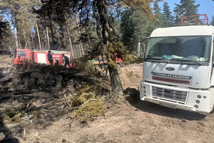 Pursaklar Belediyesi, Çankırı’daki orman yangınlarına müdahale için ekiplerini seferber etti