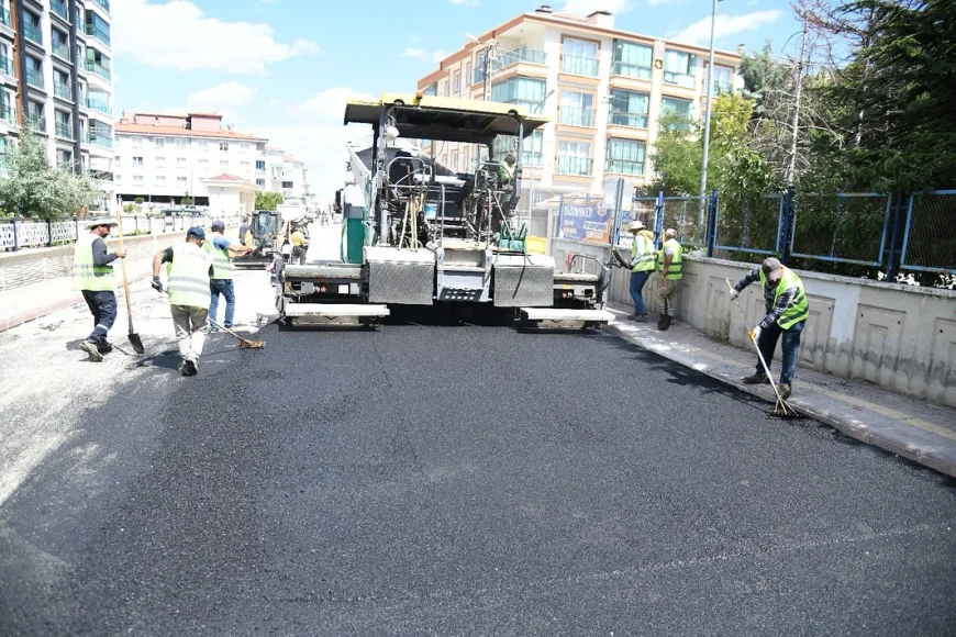 Pursaklar'da Yol Yenileme Seferberliği: Modern ve Güvenli Ulaşım İçin Çalışmalar Sürüyor