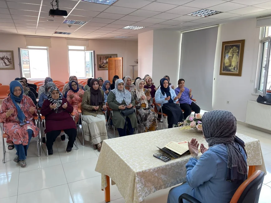 Pursaklar Hüma Sultan Hanım Evi’nde 15 Temmuz şehitleri dualarla anıldı